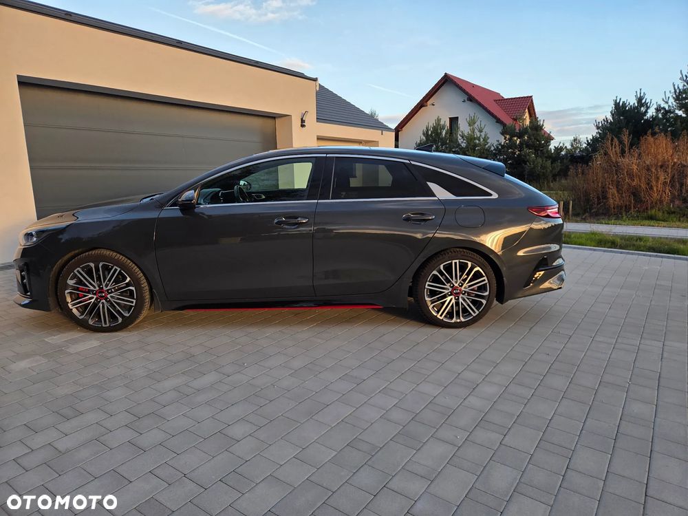 Kia ProCeed - 3