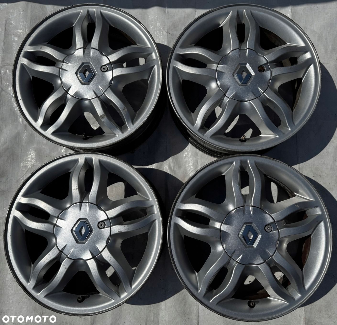 Felgi Renault 4x100 6J 15" ET50 701 - 1