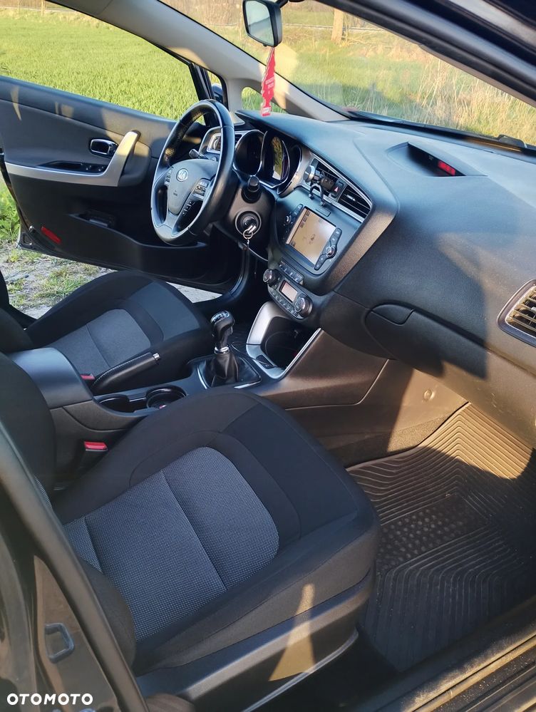 Kia Ceed 1.6 CRDi L Business Line - 7