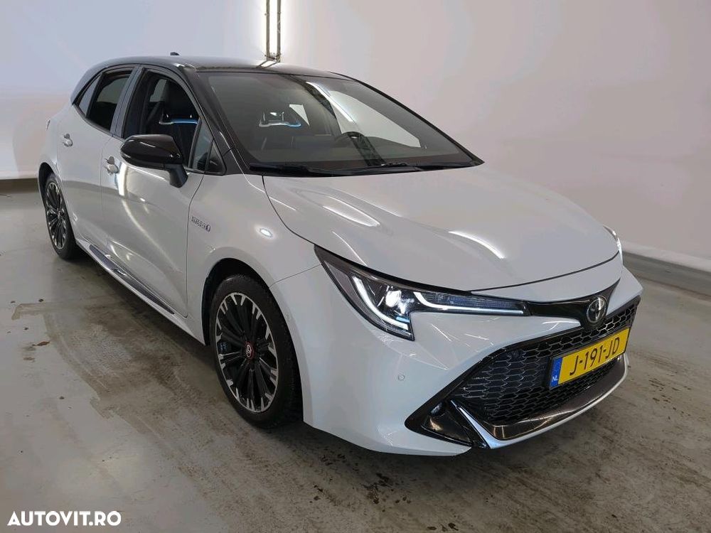 Toyota Corolla 1.8 HSD Dynamic GR Sport - 1