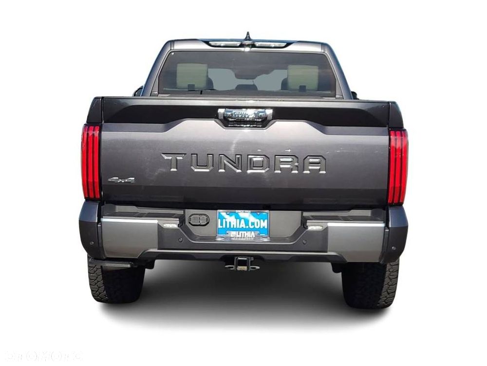 Toyota Tundra - 24