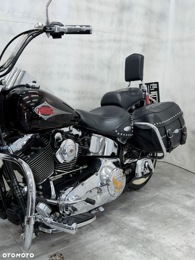 Harley-Davidson Softail Heritage Classic - 16