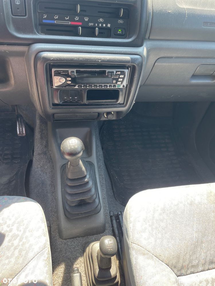 Suzuki Jimny - 11