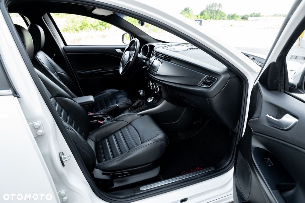 Alfa Romeo Giulietta 1.4 TB MultiAir Sprint TCT - 23