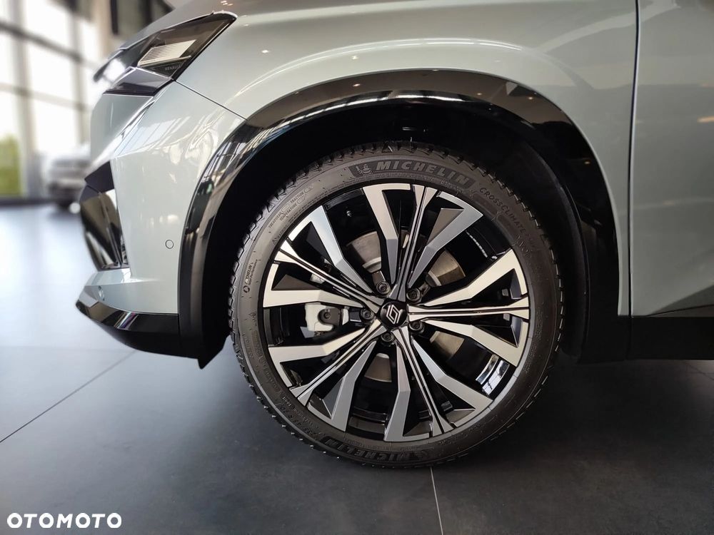 Renault Espace 1.2 E-Tech Full Hybrid 200 Iconic MMT 5os - 7