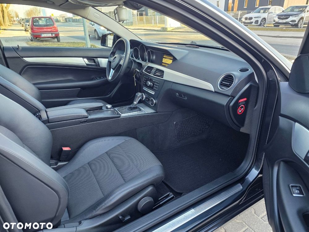 Mercedes-Benz Klasa C - 21