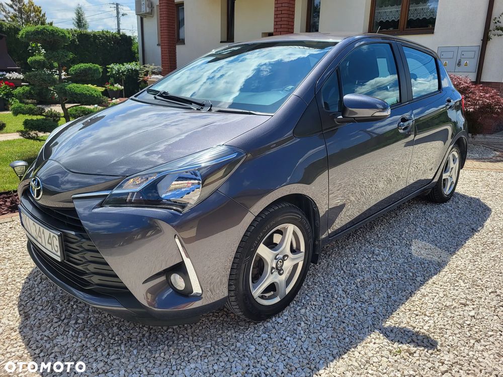 Toyota Yaris 1.5 Premium CVT - 13