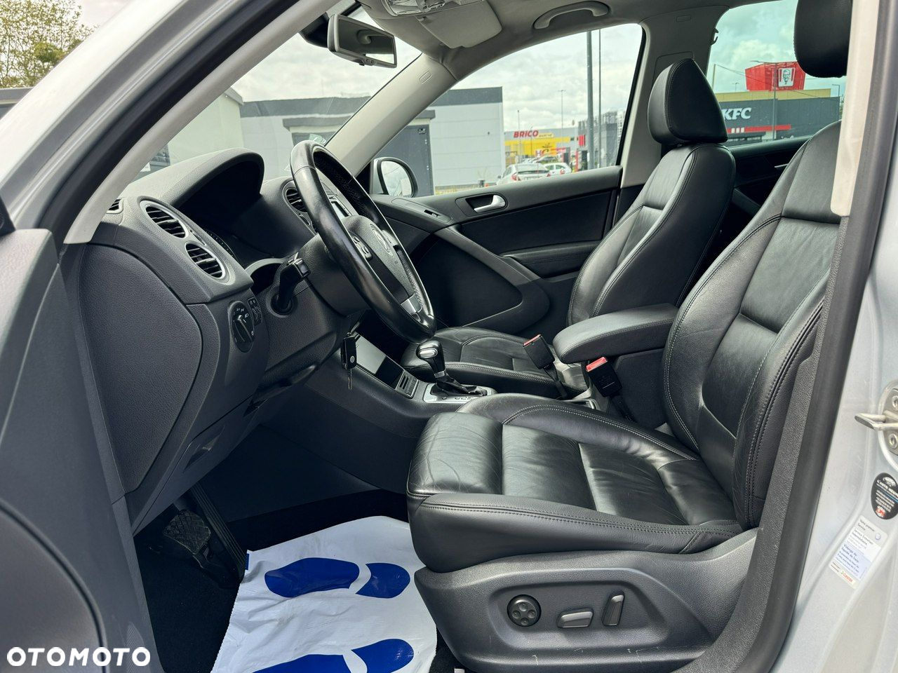 Volkswagen Tiguan - 18