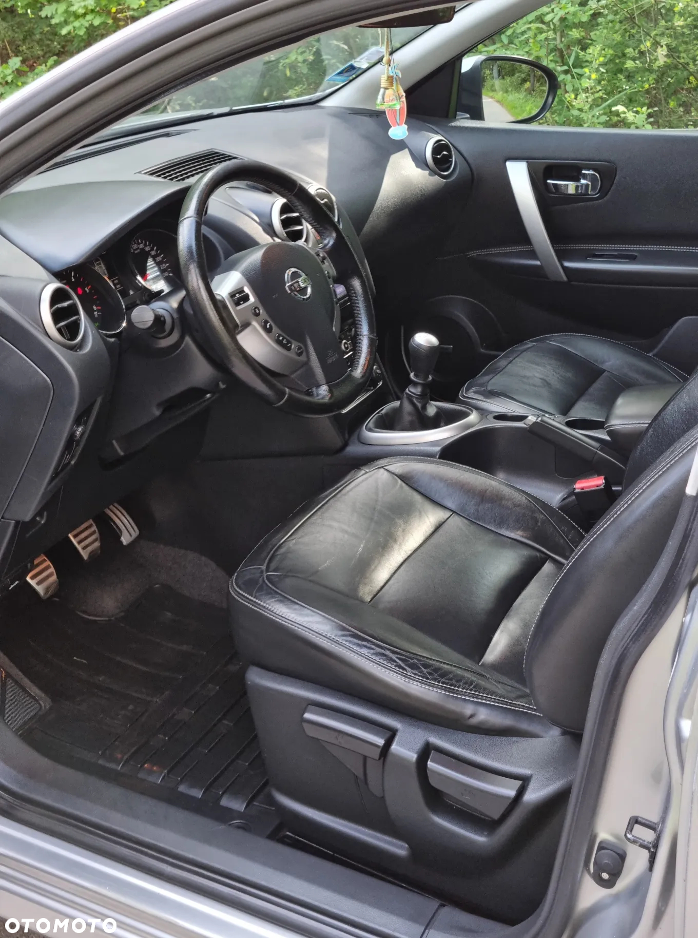 Nissan Qashqai 1.6 DCi N-Connecta - 10