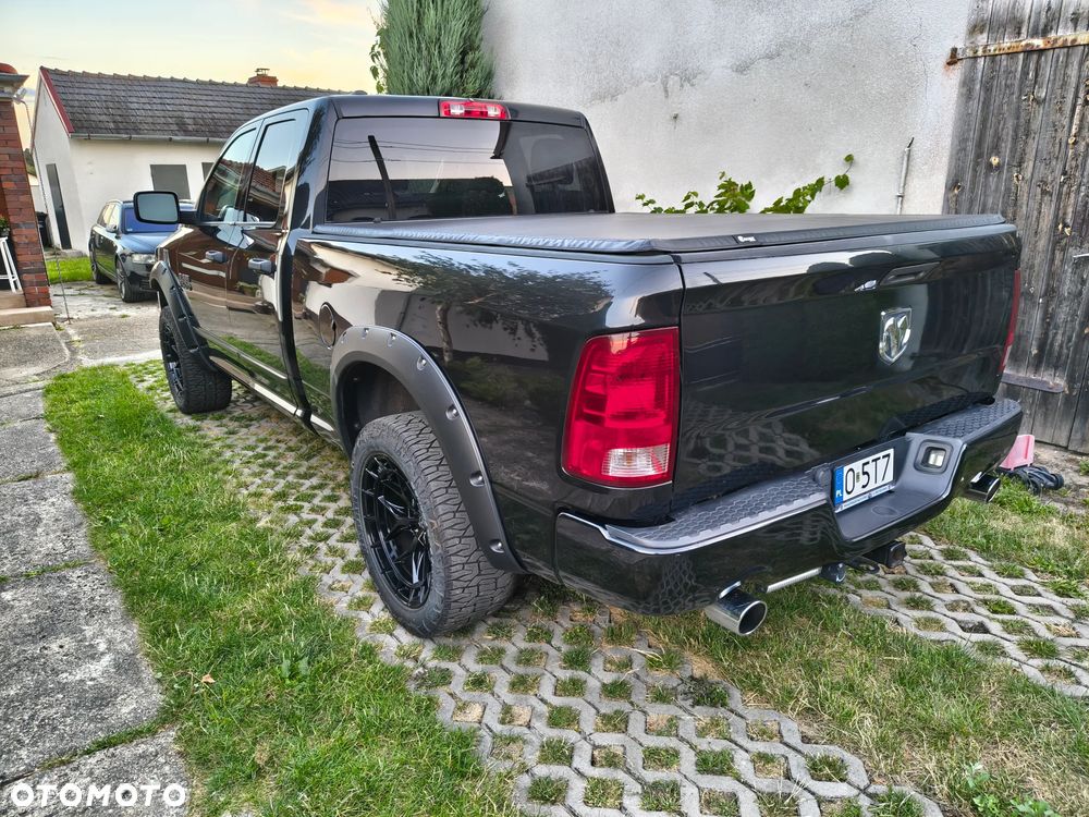Dodge RAM 5.7 4x4 - 4