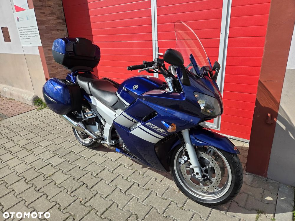 Yamaha FJR - 2