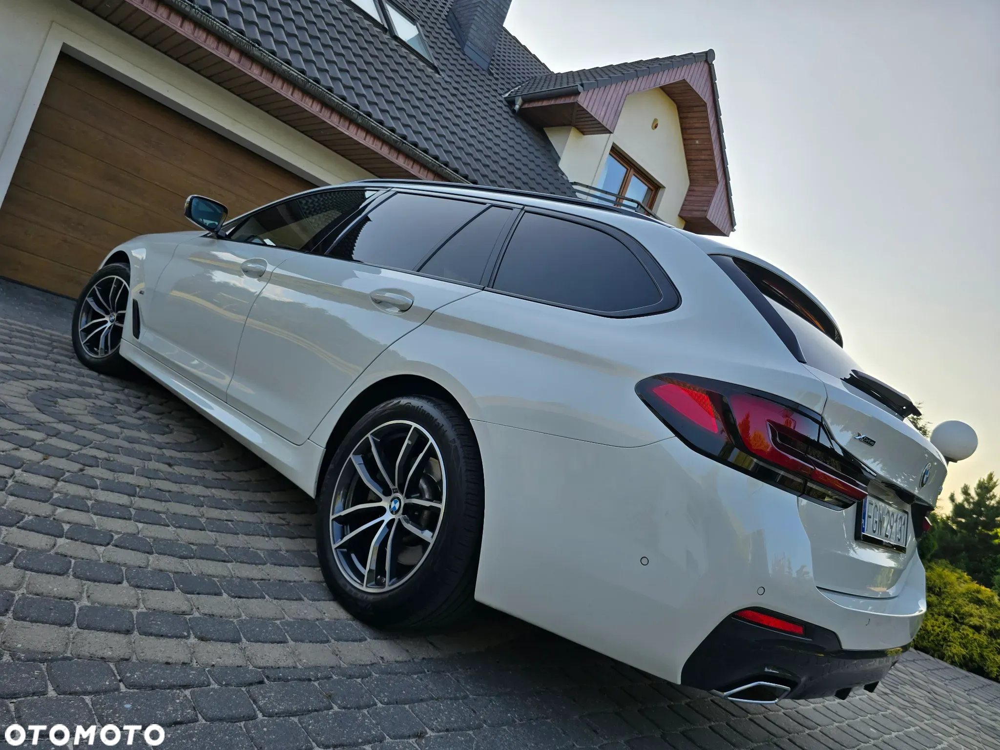 BMW Seria 5 520d xDrive M Sport sport - 10