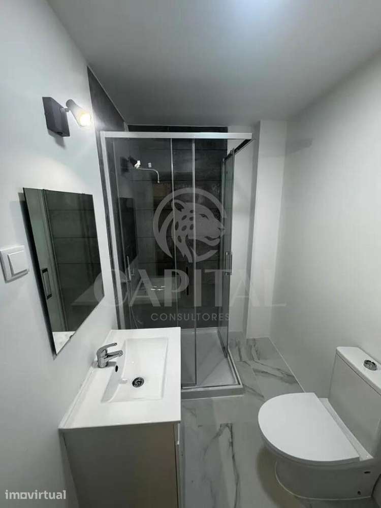 Penthouse em Cascais | Sala e cozinha em conceito aberto - Grande imagem: 4/14