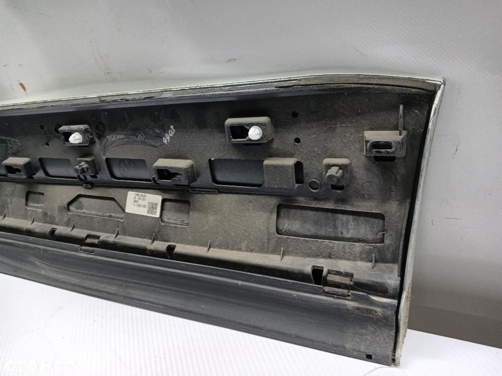 LISTWA DRZWI TYŁ TYLNA PRAWA VW TOUAREG III 760854950 - 7