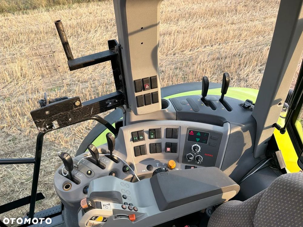 Claas ARION 610 - 12