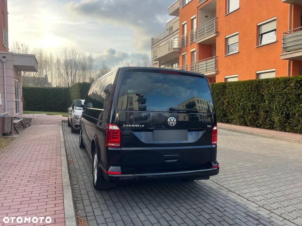 Volkswagen Caravelle - 4
