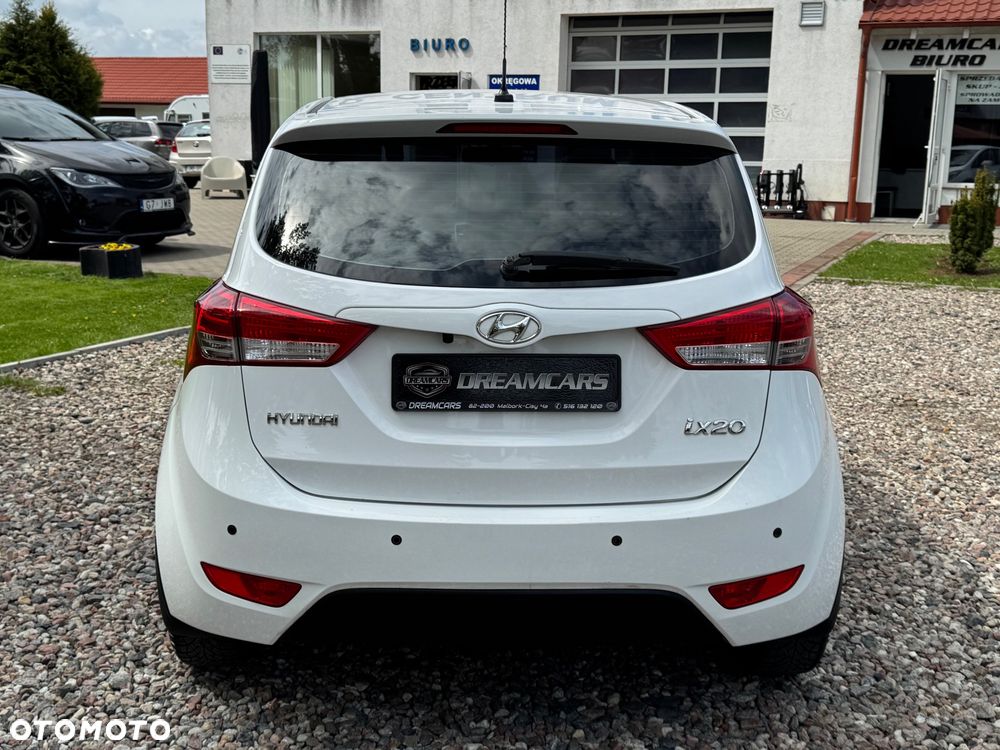 Hyundai ix20 - 13