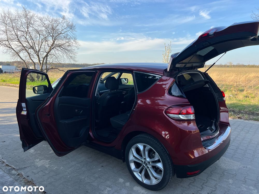 Renault Scenic - 22