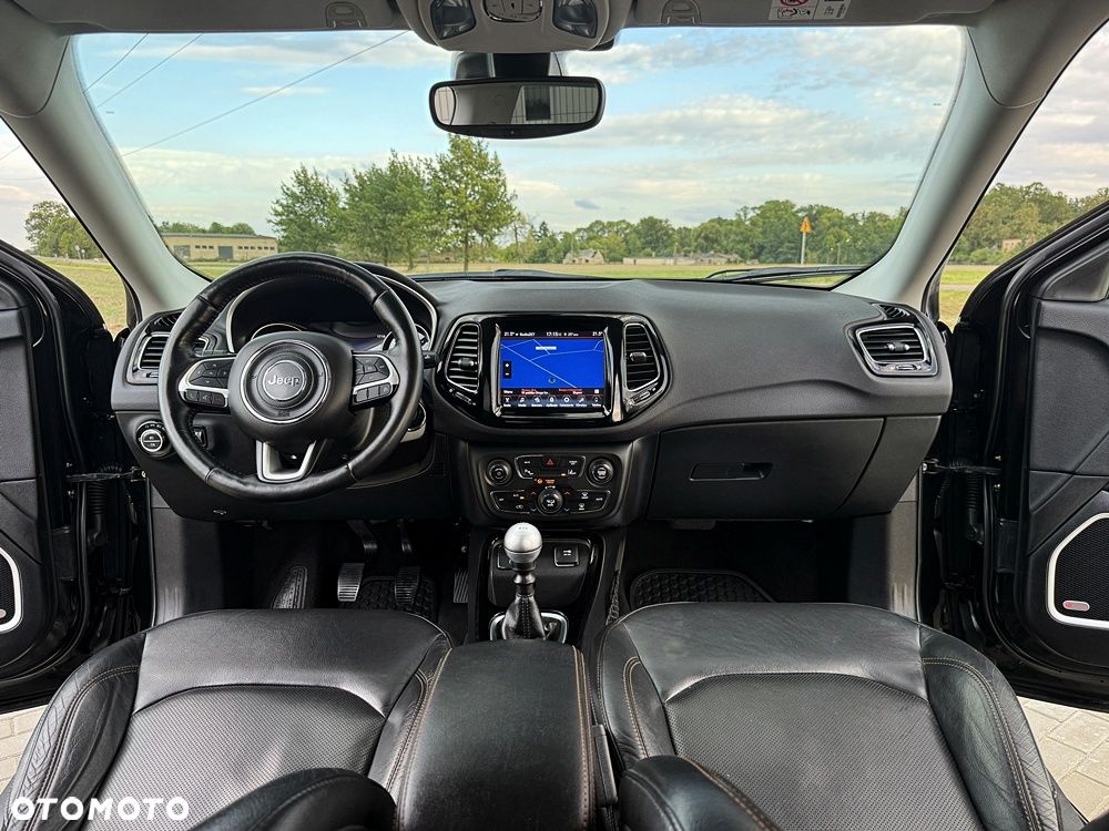 Jeep Compass 1.4 MultiAir Limited - 32