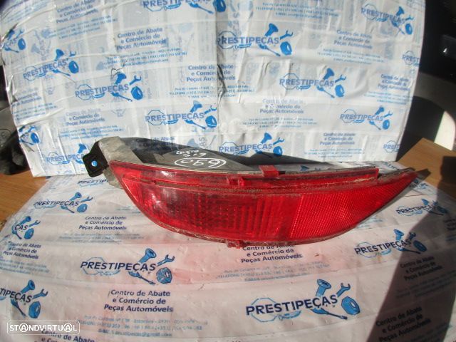 Farol Nevoeiro 8A6115K273AC 2NR00992601 FORD FIESTA 6 FASE 1 2012 1.4TDCI 71CV 5P BRANCO TR ESQ ORIGINAL - 1