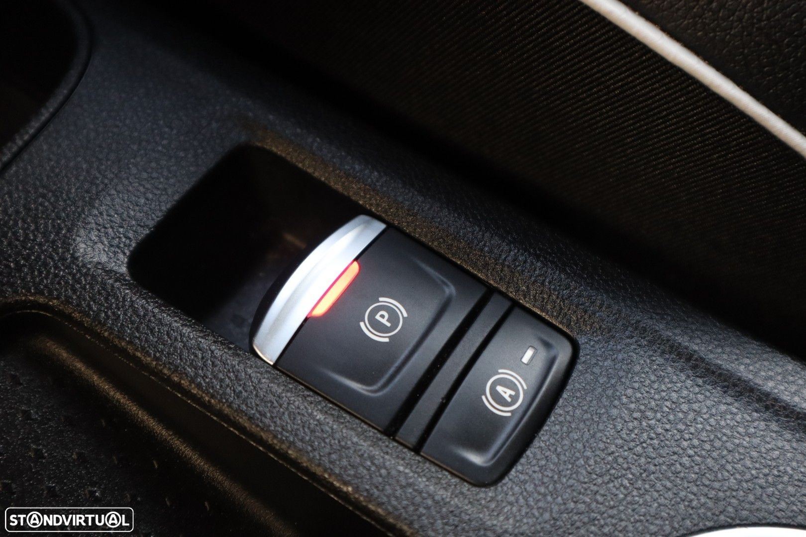 Renault Captur 1.6 E-Tech Plug-In Exclusive - 41