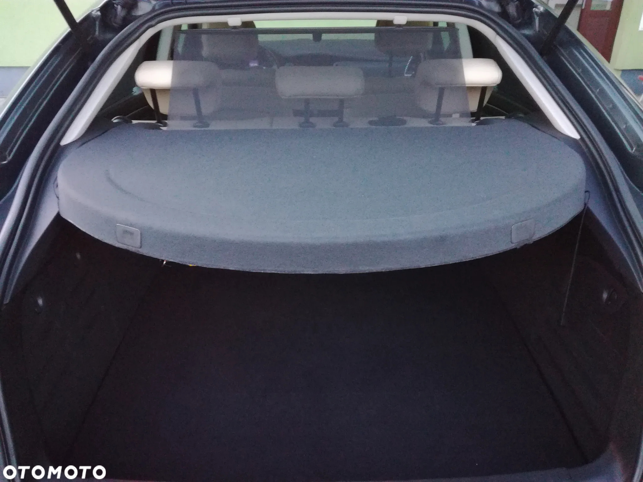 Renault Laguna 2.0 dCi Initiale - 12