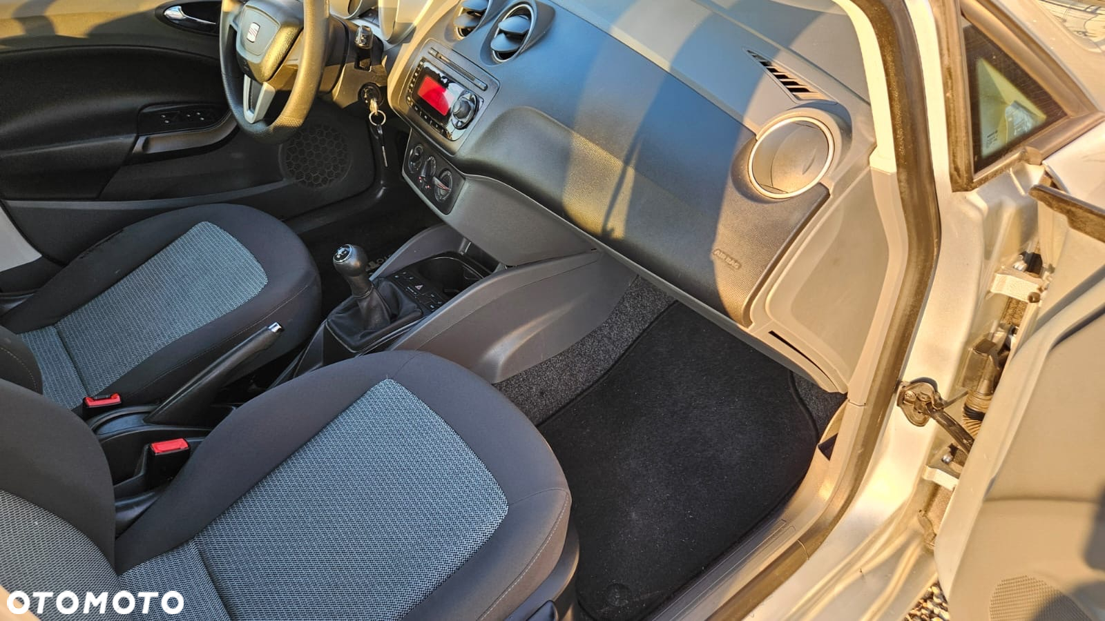 Seat Ibiza 1.4 16V Style - 17