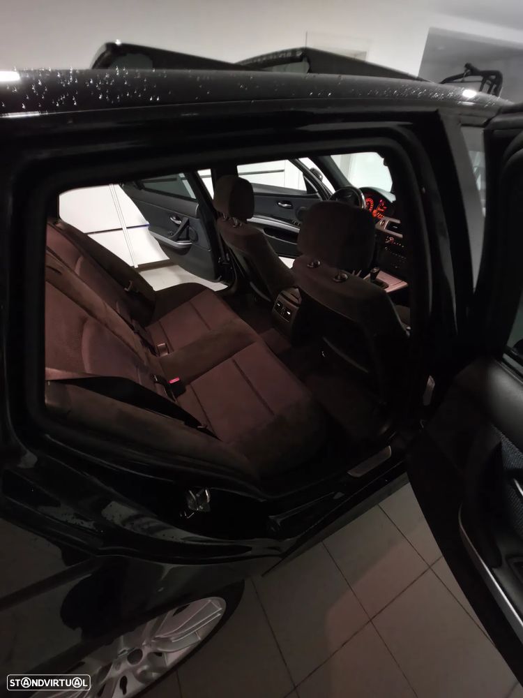 BMW 320 - 11
