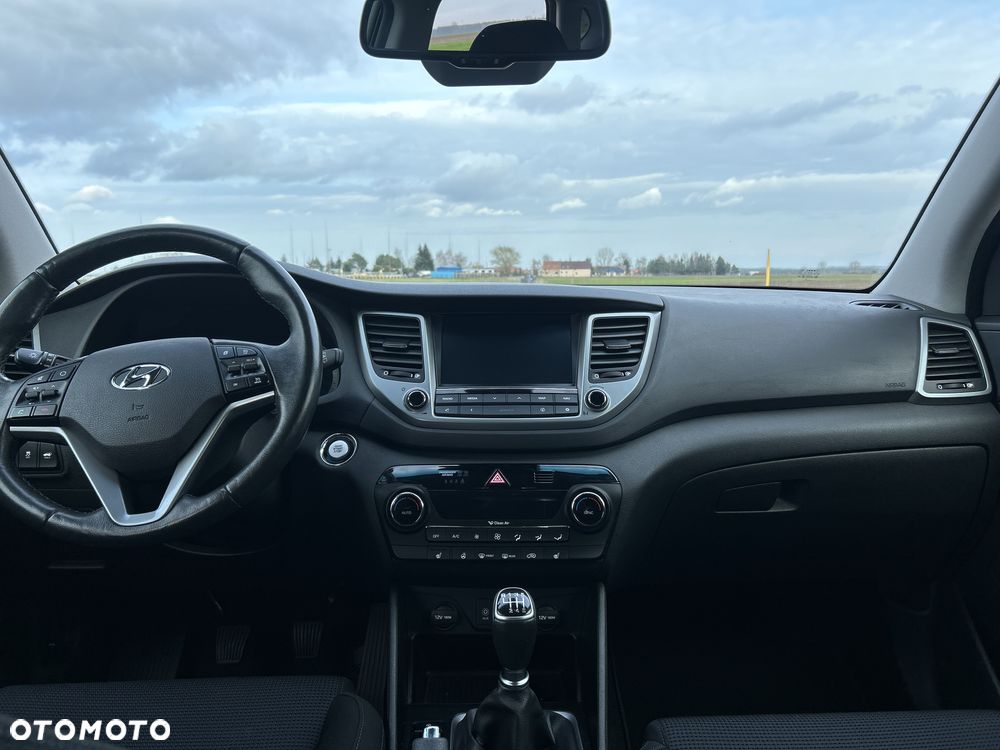 Hyundai Tucson 2.0 CRDI 4WD Style - 14