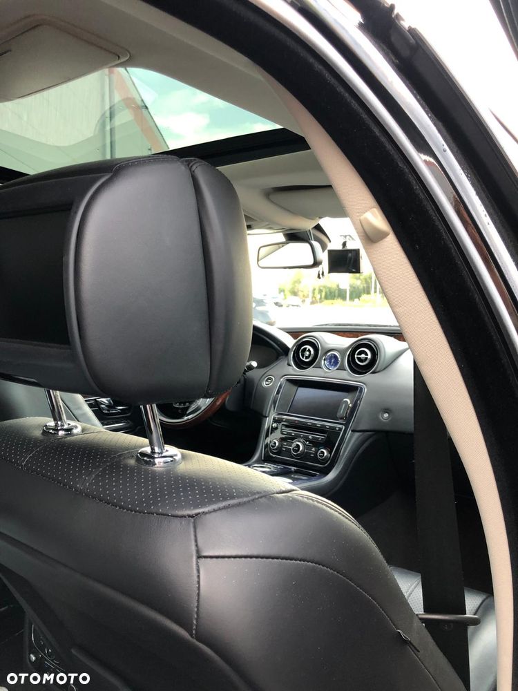 Jaguar XJ 5.0 V8 Langversion Portfolio - 12