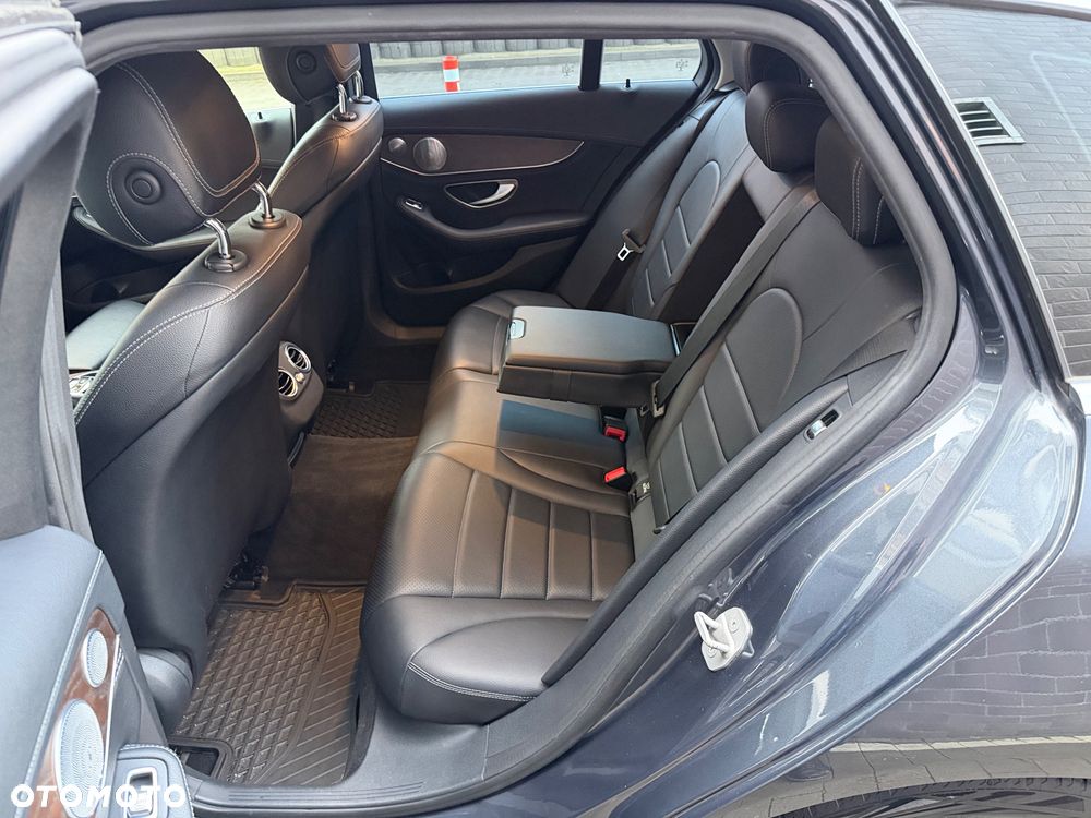 Mercedes-Benz Klasa C 200 Avantgarde - 31