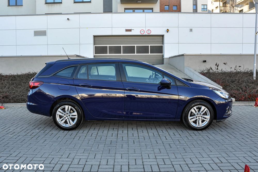 Opel Astra - 5