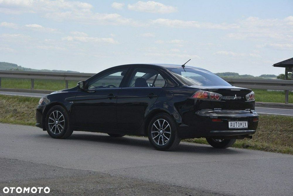 Mitsubishi Lancer 1.6 - 5