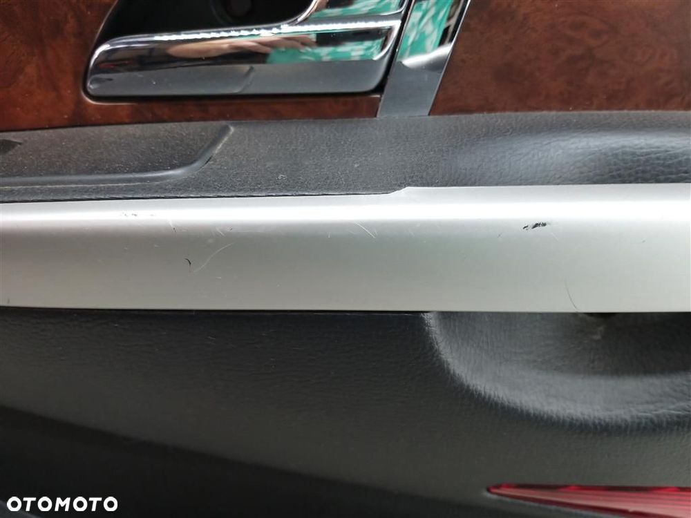 Tapicerka drzwi tył prawa Ssang Yong Rexton I 2001-2006 PRZED LIFT - 3