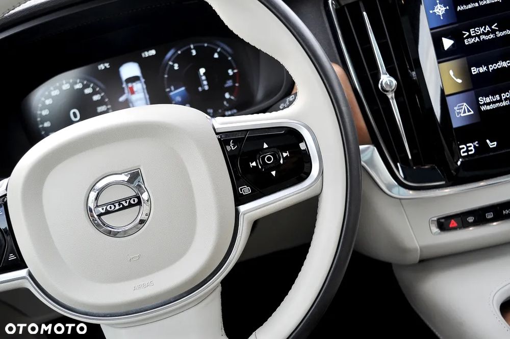 Volvo V90 D4 Geartronic Inscription - 17