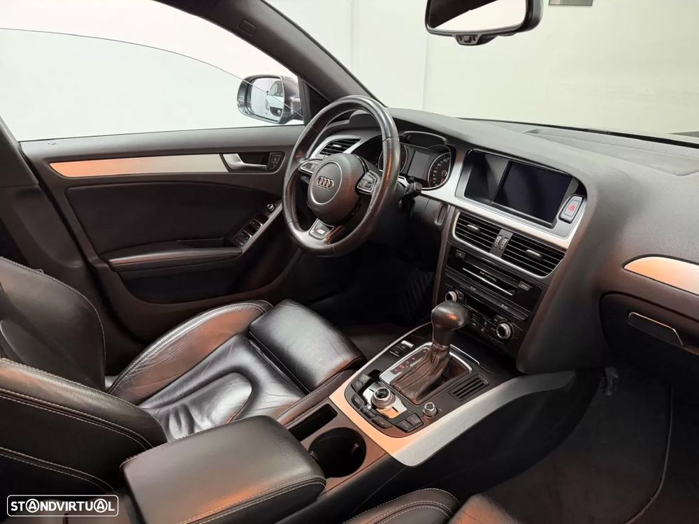 Audi A4 Avant 2.0 TDI Multitronic S-line - 7