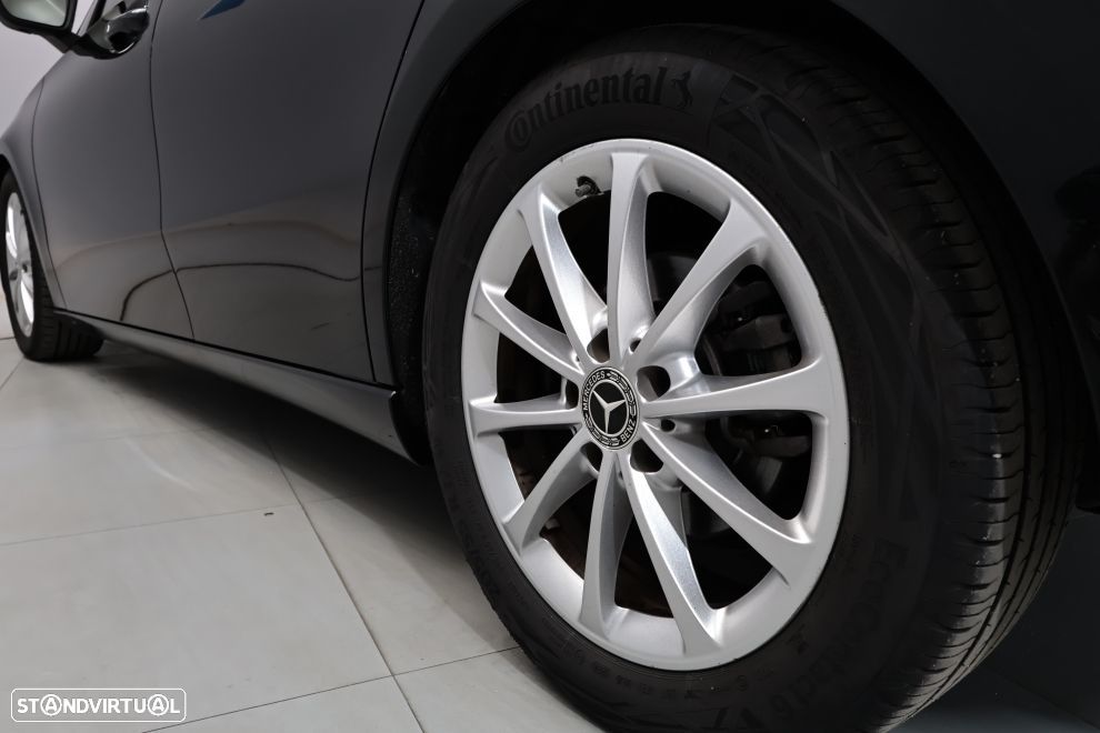 Mercedes-Benz A 180 d Progressive Aut. - 13