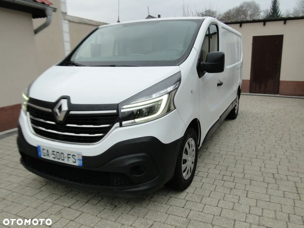 Renault Trafic - 1
