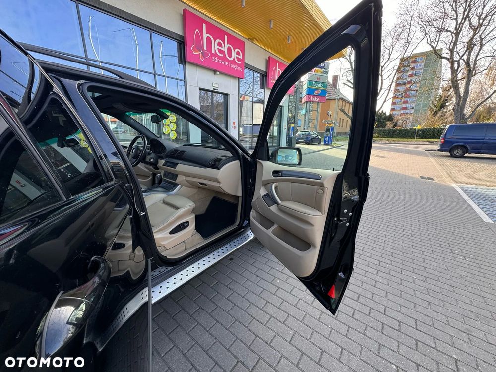 BMW X5 3.0 i Edition Exclusive Sport - 23