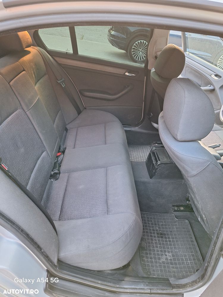 BMW Seria 3 - 8