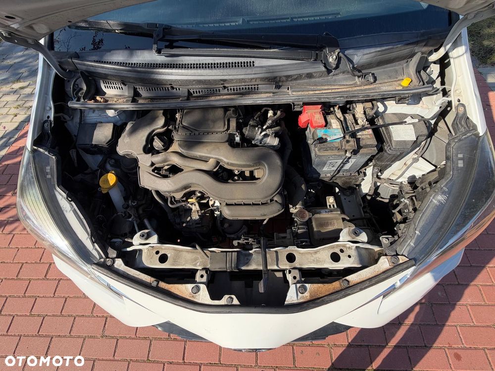 Toyota Yaris - 25