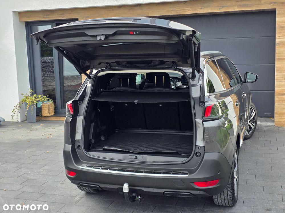 Peugeot 5008 1.5 BlueHDi Allure S&S EAT8 - 32