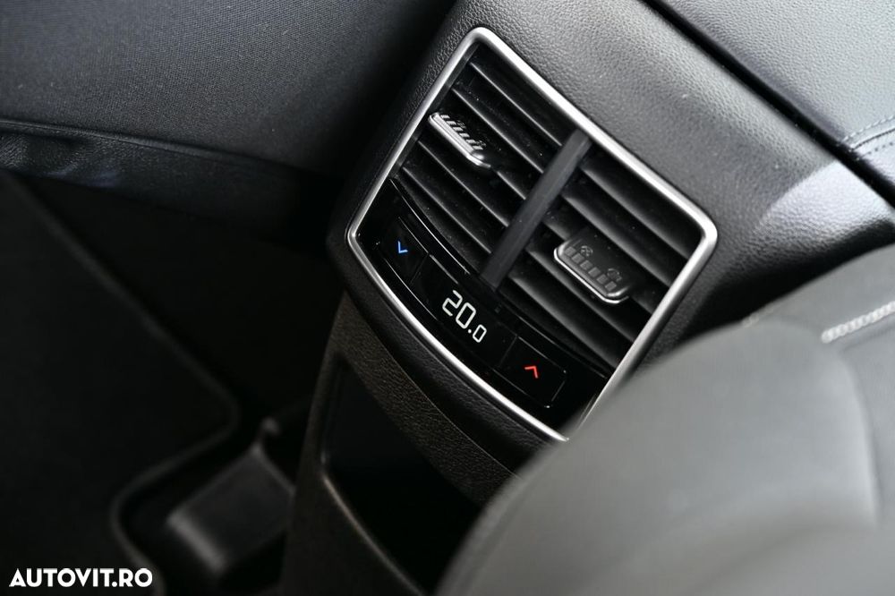 Kia Sportage 1.6 T-GDI PHEV 6AT 4x4 Style - 37