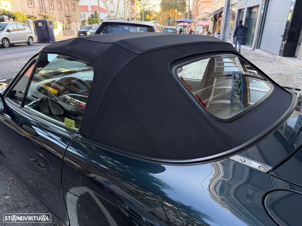 Mazda MX-5 1.6i 16V - 8