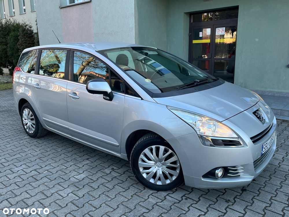 Peugeot 5008 HDI FAP 110 Premium - 9