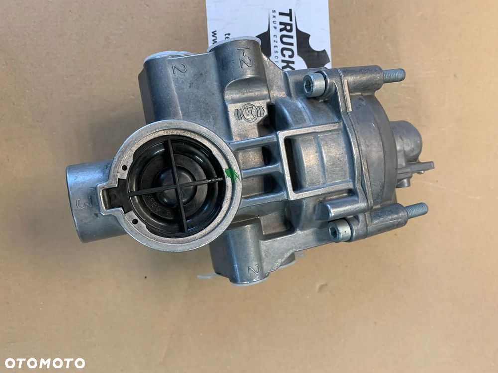 Nowy przekaźnik, automatyczny hamulec zależny od obciążenia KNORR BREMSE BR4352 K037590 - 4