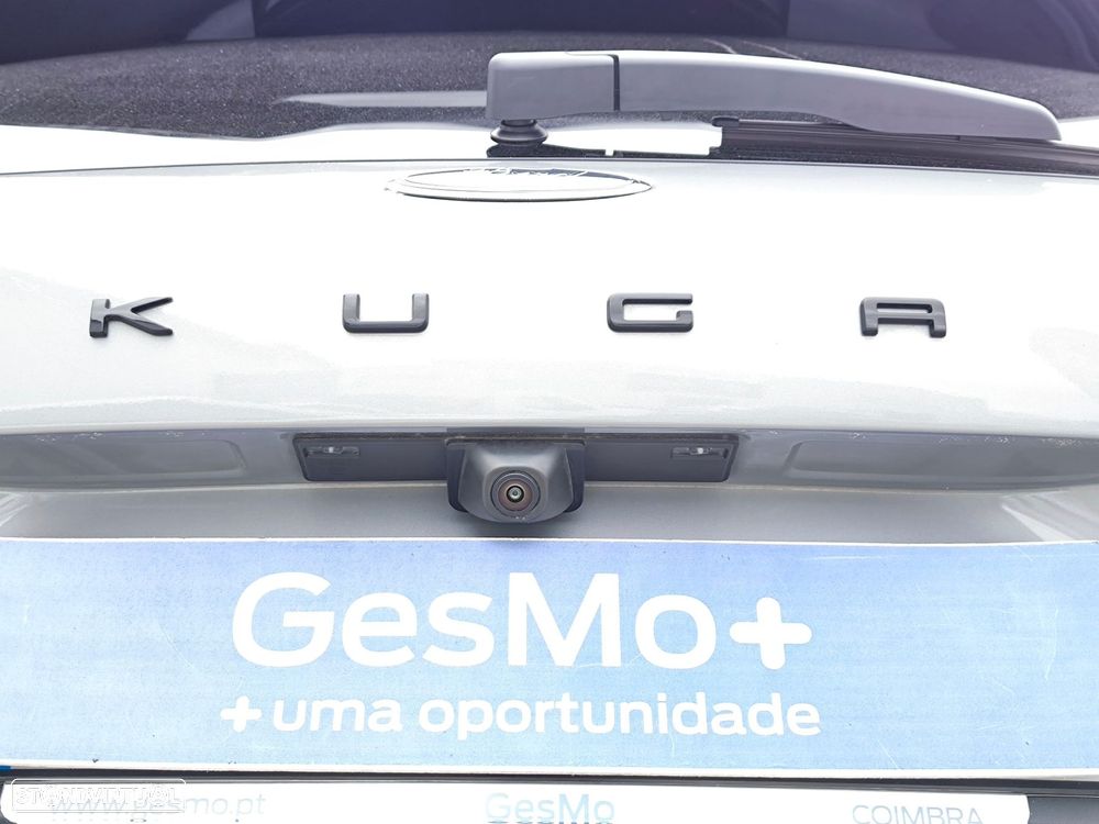 Ford Kuga 2.5 PHEV ST-Line X - 32