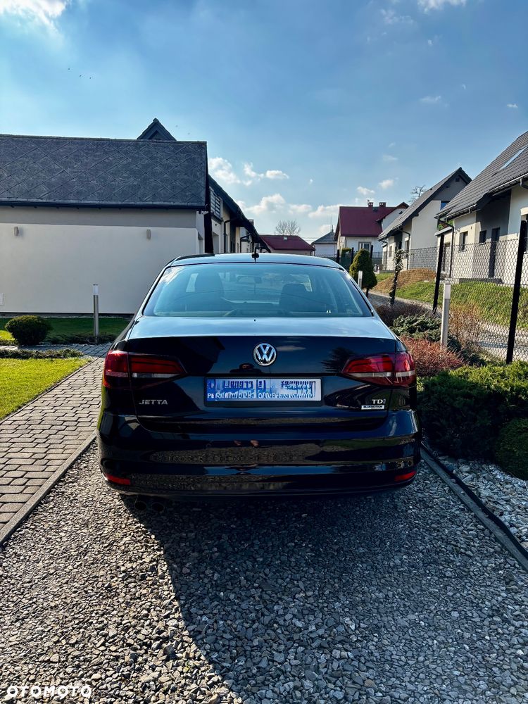Volkswagen Jetta 2.0 TDI DPF BMT Trendline - 2