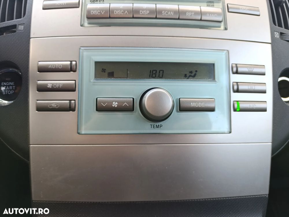 Toyota Corolla Verso 2.0 D-4D - 16