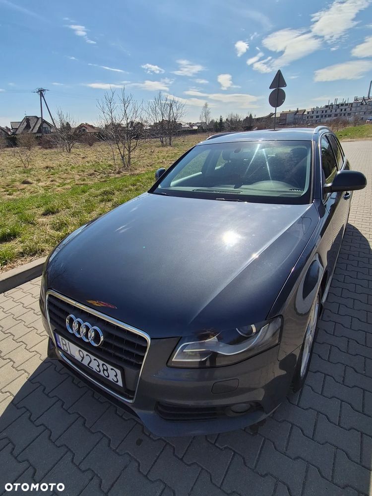 Audi A4 Avant - 1